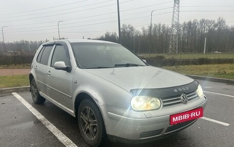 Volkswagen Golf IV, 2001 год, 300 000 рублей, 2 фотография