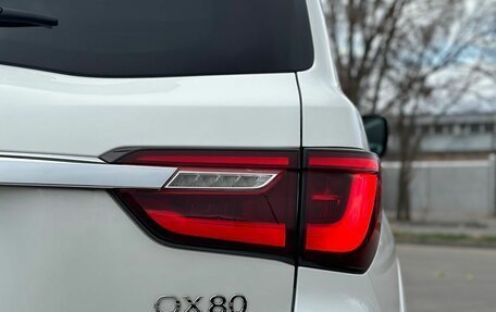 Infiniti QX80 I рестайлинг, 2018 год, 4 700 000 рублей, 23 фотография