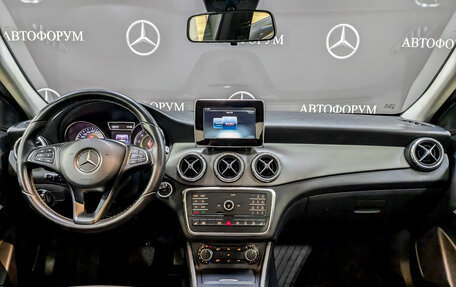 Mercedes-Benz GLA, 2015 год, 2 185 000 рублей, 14 фотография