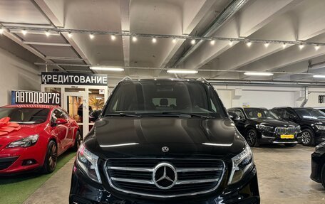 Mercedes-Benz V-Класс, 2018 год, 5 849 000 рублей, 4 фотография