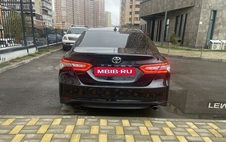 Toyota Camry, 2017 год, 2 400 000 рублей, 6 фотография