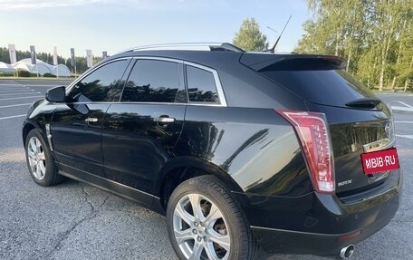 Cadillac SRX II рестайлинг, 2010 год, 1 555 000 рублей, 7 фотография