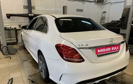 Mercedes-Benz C-Класс, 2017 год, 2 400 000 рублей, 14 фотография