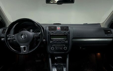 Volkswagen Jetta VI, 2009 год, 833 000 рублей, 10 фотография