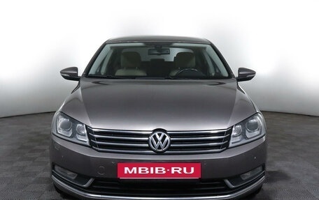 Volkswagen Passat B7, 2011 год, 1 358 300 рублей, 2 фотография