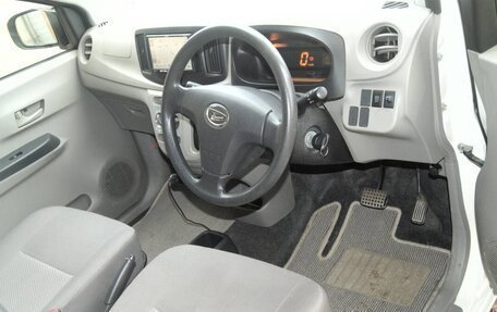 Daihatsu Mira e:S I рестайлинг, 2012 год, 560 016 рублей, 4 фотография