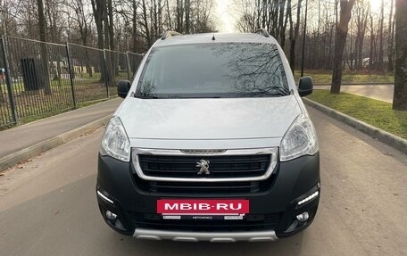 Peugeot Partner II рестайлинг 2, 2017 год, 1 790 000 рублей, 9 фотография