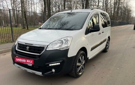 Peugeot Partner II рестайлинг 2, 2017 год, 1 790 000 рублей, 7 фотография