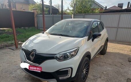 Renault Kaptur I рестайлинг, 2017 год, 1 300 000 рублей, 9 фотография