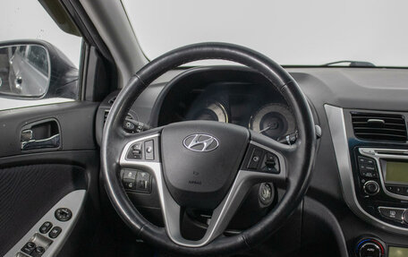 Hyundai Solaris II рестайлинг, 2013 год, 1 513 850 рублей, 15 фотография