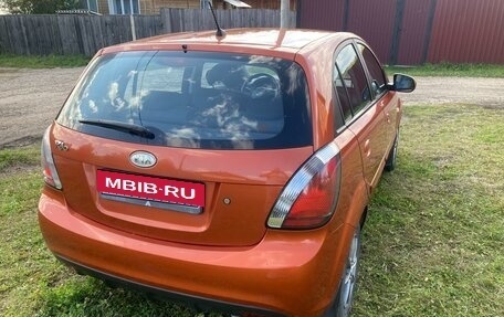 KIA Rio II, 2010 год, 800 000 рублей, 4 фотография