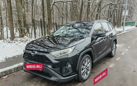 Toyota RAV4, 2020 год, 3 500 000 рублей, 8 фотография