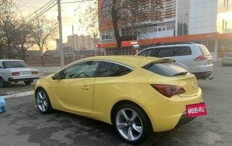 Opel Astra J, 2014 год, 1 400 000 рублей, 5 фотография