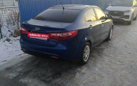 KIA Rio III рестайлинг, 2013 год, 680 000 рублей, 4 фотография