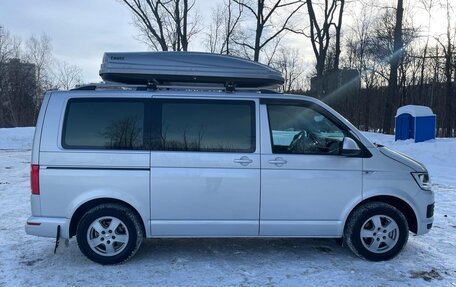 Volkswagen Caravelle T6 рестайлинг, 2017 год, 3 505 000 рублей, 4 фотография