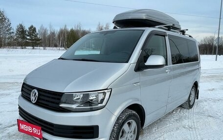 Volkswagen Caravelle T6 рестайлинг, 2017 год, 3 505 000 рублей, 30 фотография