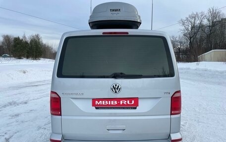 Volkswagen Caravelle T6 рестайлинг, 2017 год, 3 505 000 рублей, 29 фотография