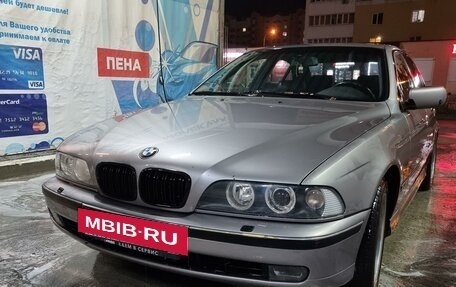 BMW 5 серия, 1999 год, 710 000 рублей, 2 фотография