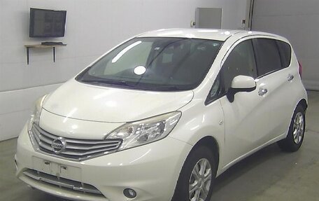 Nissan Note II рестайлинг, 2013 год, 890 000 рублей, 15 фотография