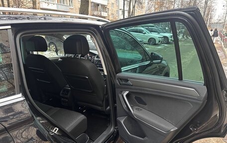 Volkswagen Tiguan II, 2018 год, 2 550 000 рублей, 14 фотография