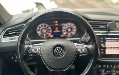 Volkswagen Tiguan II, 2018 год, 2 550 000 рублей, 28 фотография