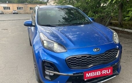 KIA Sportage IV рестайлинг, 2018 год, 2 400 000 рублей, 4 фотография