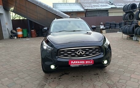 Infiniti FX II, 2011 год, 1 300 000 рублей, 4 фотография