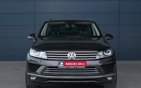 Volkswagen Touareg III, 2015 год, 3 399 000 рублей, 2 фотография