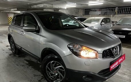 Nissan Qashqai, 2011 год, 1 099 000 рублей, 2 фотография