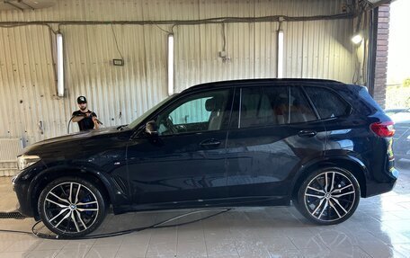 BMW X5, 2019 год, 7 000 000 рублей, 2 фотография