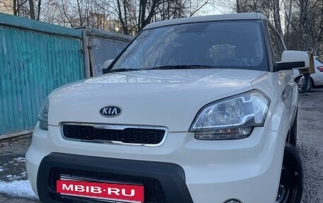 KIA Soul I рестайлинг, 2010 год, 925 000 рублей, 2 фотография