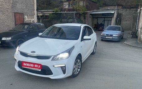 KIA Rio IV, 2019 год, 1 450 000 рублей, 2 фотография