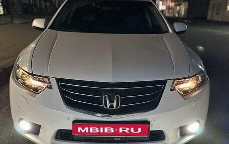 Honda Accord VIII рестайлинг, 2012 год, 1 450 000 рублей, 1 фотография