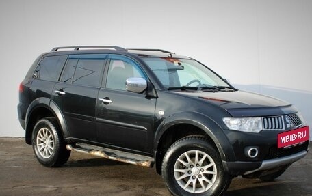 Mitsubishi Pajero Sport II рестайлинг, 2011 год, 1 380 000 рублей, 3 фотография