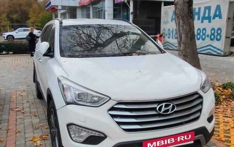 Hyundai Santa Fe III рестайлинг, 2015 год, 2 300 000 рублей, 2 фотография