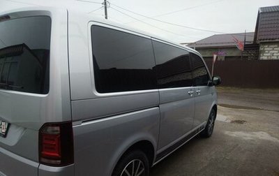 Volkswagen Caravelle T6 рестайлинг, 2018 год, 2 800 000 рублей, 1 фотография