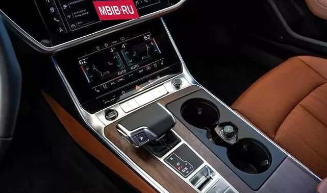 Audi A6 Allroad Quattro, 2024 год, 12 942 000 рублей, 9 фотография