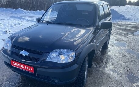 Chevrolet Niva I рестайлинг, 2015 год, 695 000 рублей, 1 фотография