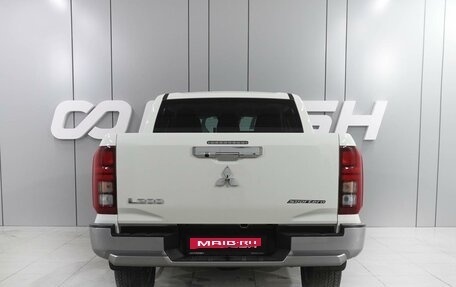 Mitsubishi L200, 2024 год, 5 499 000 рублей, 4 фотография