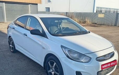 Hyundai Solaris II рестайлинг, 2014 год, 690 000 рублей, 6 фотография