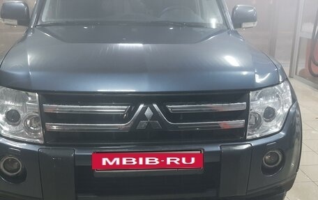 Mitsubishi Pajero IV, 2007 год, 1 900 000 рублей, 2 фотография