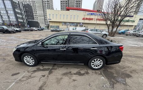 Toyota Camry, 2011 год, 1 950 000 рублей, 4 фотография