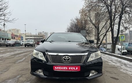 Toyota Camry, 2011 год, 1 950 000 рублей, 12 фотография