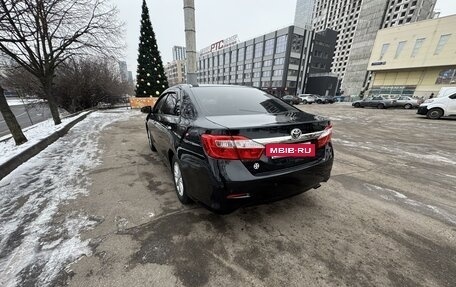 Toyota Camry, 2011 год, 1 950 000 рублей, 6 фотография