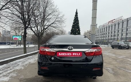 Toyota Camry, 2011 год, 1 950 000 рублей, 14 фотография