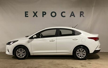 Hyundai Solaris II рестайлинг, 2021 год, 1 710 000 рублей, 2 фотография