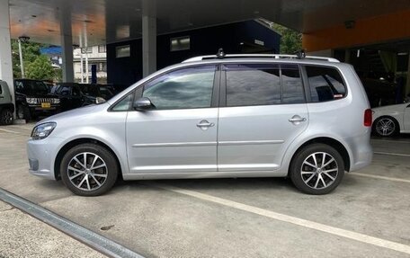 Volkswagen Touran III, 2013 год, 1 210 000 рублей, 3 фотография