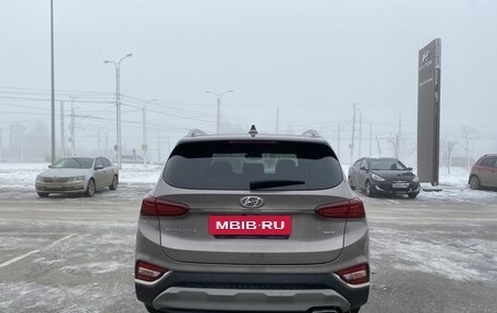 Hyundai Santa Fe IV, 2019 год, 3 377 900 рублей, 6 фотография