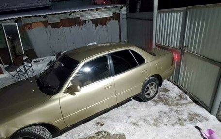 Toyota Camry, 1993 год, 220 000 рублей, 3 фотография