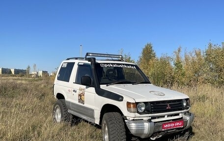 Mitsubishi Pajero III рестайлинг, 1992 год, 599 000 рублей, 1 фотография